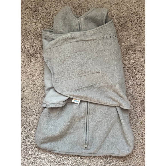 Halo Sleepsack Swaddle Gray Fleece - Picture 1 of 5